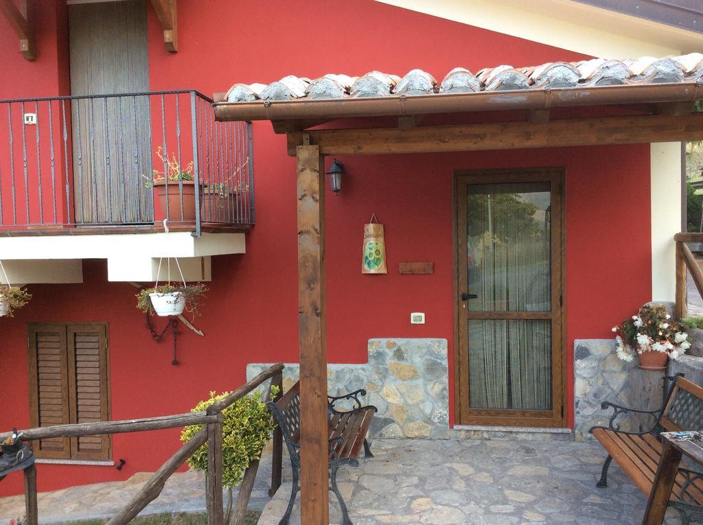 Agriturismo Casa Della Nonna Морманно Экстерьер фото